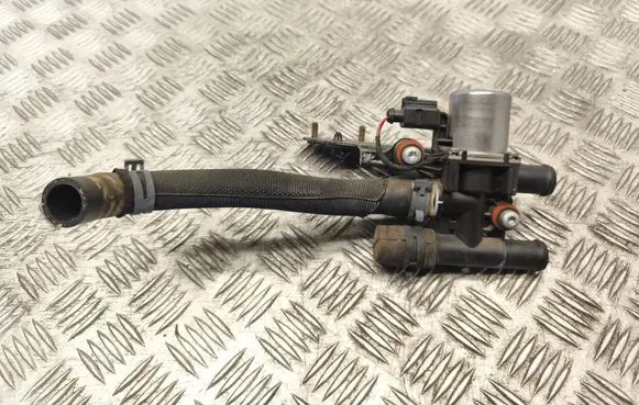 Audi A4 S4 B8 8K Coolant heater control valve 8E0820036 8K1265373B