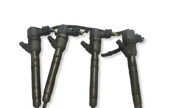 KIA Soul Fuel injectors set 0445110320