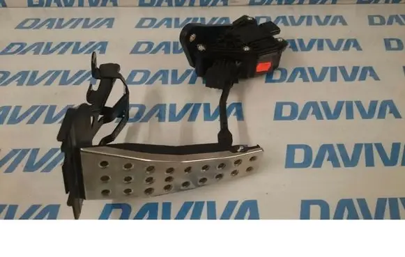 Honda Civic IX Accelerator throttle pedal JM08B