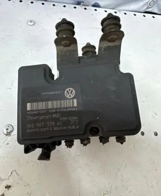 Volkswagen Golf VI ABS Pump 1K0907379AK 10097003293 000404913E4