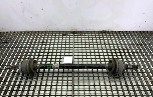 Rear driveshaft