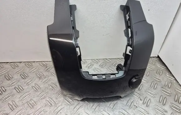 Peugeot 5008 Other center console (tunnel) element 9686531177