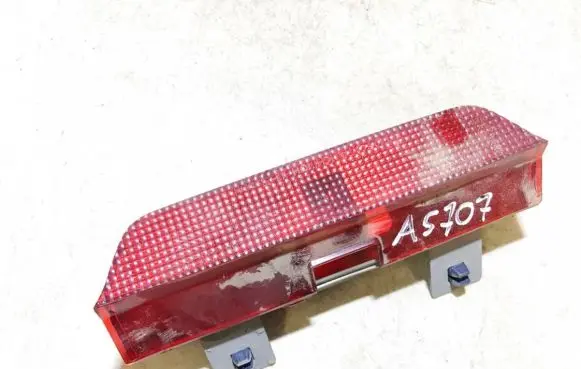 Toyota RAV 4 (XA20) Third/center stoplight