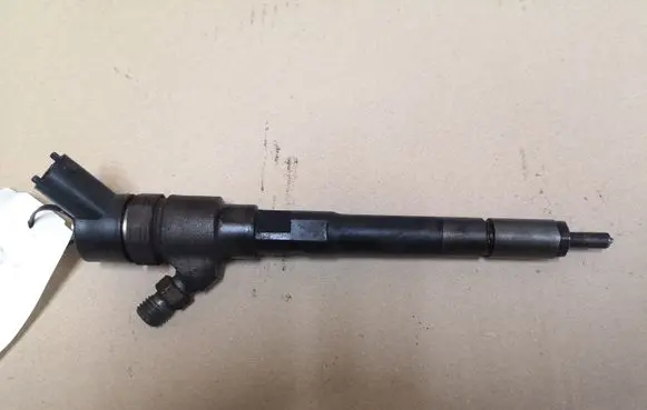 Hyundai Tucson JM Fuel injector 0445110258