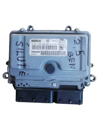 Volvo S40 Engine control unit/module 0261209009 8667577 1039S04318