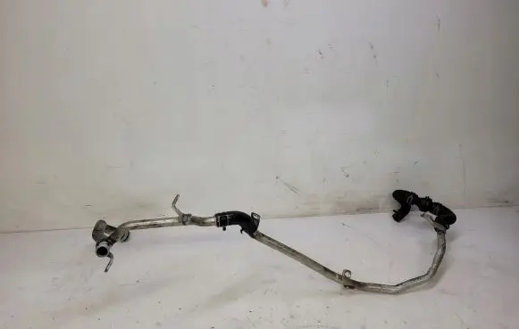 Audi A4 S4 B9 8W Engine coolant pipe/hose 8W0122449Q