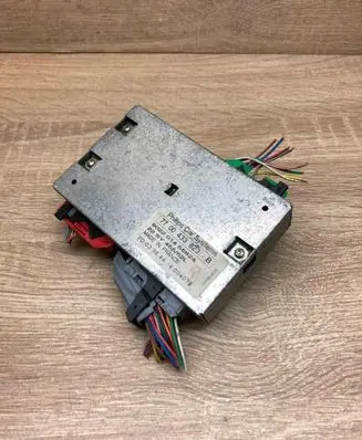 Renault Safrane GPS navigation control unit/module 7700433823B WithPlug
