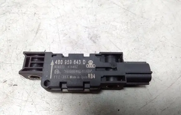 Audi A8 S8 D3 4E Airbag deployment crash/impact sensor 4B0959643D 020312030407