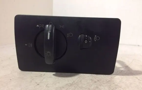 Ford Mondeo Mk III Light switch 4S7T13A024CA
