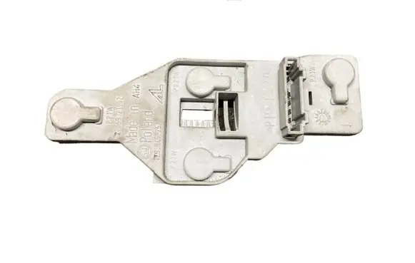 Skoda Octavia Mk2 (1Z) Tail light bulb cover holder 1Z9945257 27592102