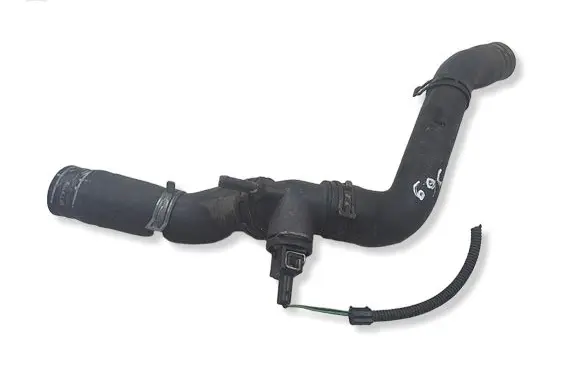 Volkswagen Golf IV Engine coolant pipe/hose 