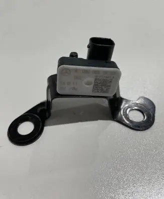 Mercedes-Benz GLE (W166 - C292) ESP acceleration yaw rate sensor A0009057600