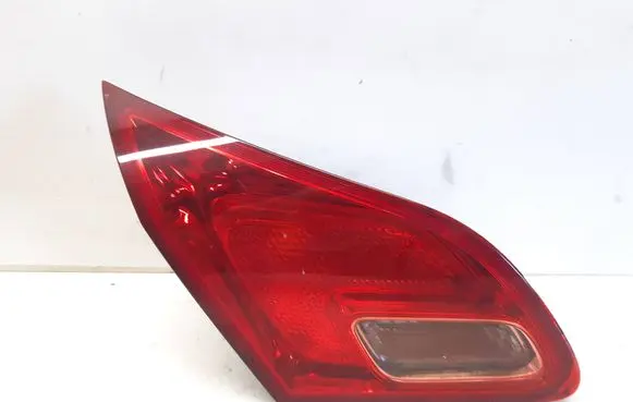 Opel Astra J Tailgate rear/tail lights