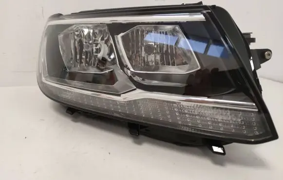Volkswagen Tiguan Headlight/headlamp 5NB941006B 030110120200