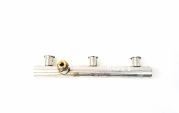 Porsche Cayenne (92A) Fuel main line pipe 95811011610