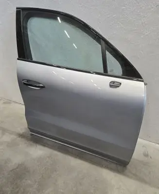 Porsche Cayenne (9Y0 9Y3) Front door