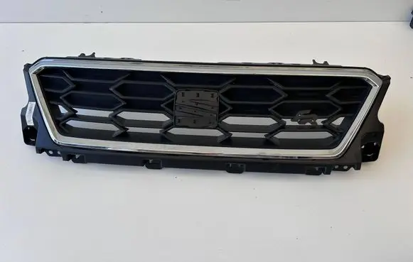 Seat Arona Front grill 6F9853654A