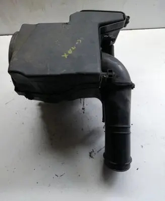 Ford C-MAX I Air filter box 7M519600BF