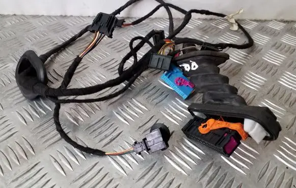 Volkswagen Sharan Front door wiring loom