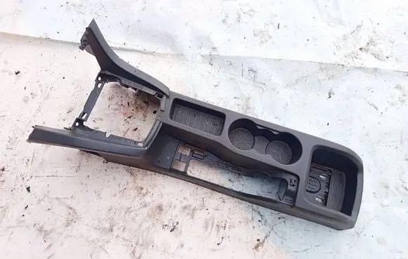 Ford Focus Center console 4M5XA04584ACW