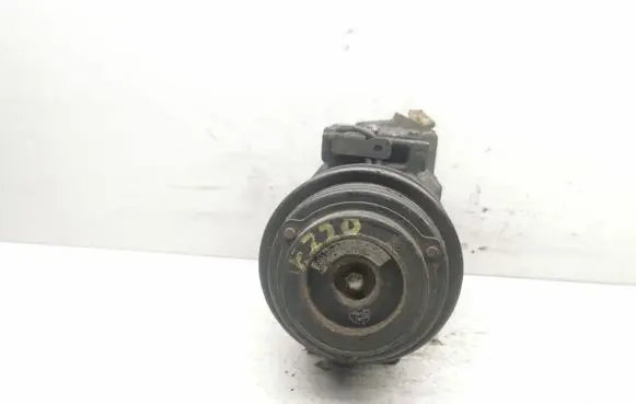 Mercedes-Benz E W210 Air conditioning (A/C) compressor (pump) A0002342911