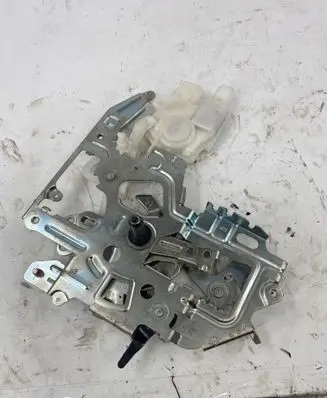 Renault Master III Sliding door lock 826703236R 1252307
