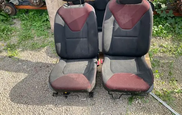 Seat set