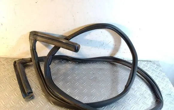 Porsche 911 991 Seal rubber (tailgate) 99151461104