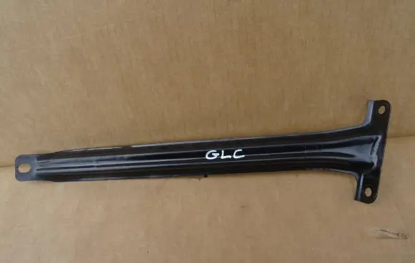 Mercedes-Benz GLC X253 C253 Steering rack mounting bracket A2136280124 F80530001