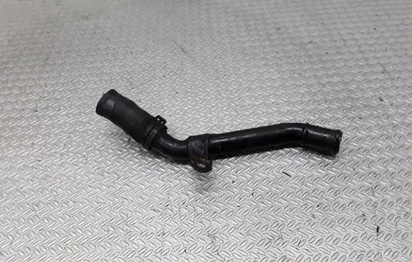Ford Mondeo Mk III Engine coolant pipe/hose