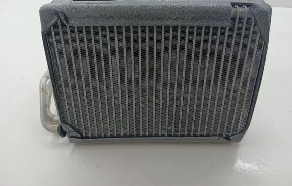 Air conditioning (A/C) radiator (interior)