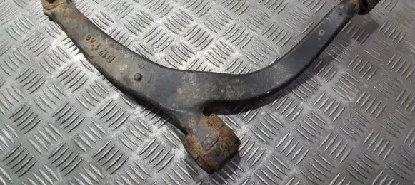 Peugeot 607 Front lower control arm/wishbone