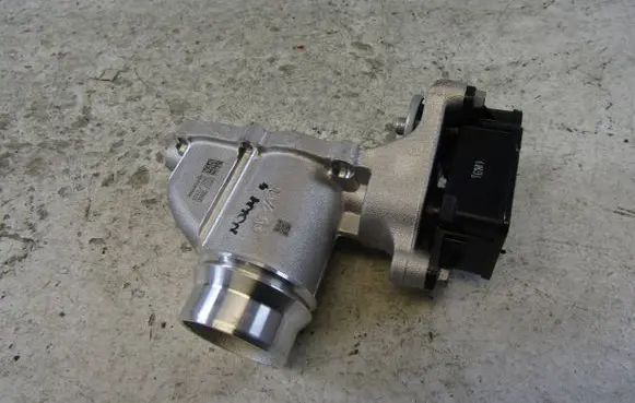 Hyundai Santa Fe Throttle body valve 282772R000