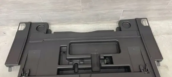 Audi A5 Glove box