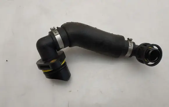 Land Rover Discovery Sport Engine coolant pipe/hose G4D36C342BB