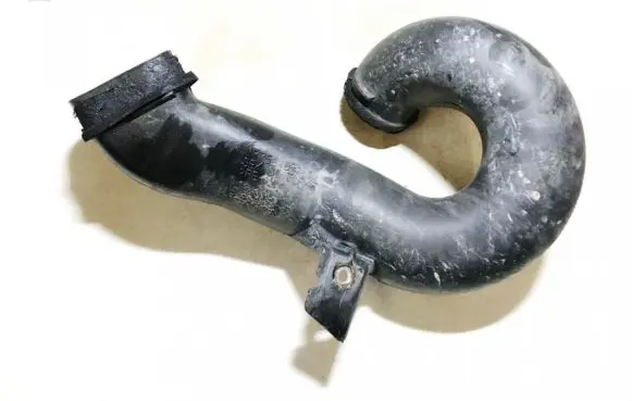 Toyota Auris 150 Air intake hose/pipe 177520r010 17752-0r010