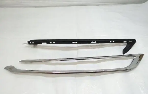 Citroen C4 II Picasso Front fog light trim/grill 9815202680