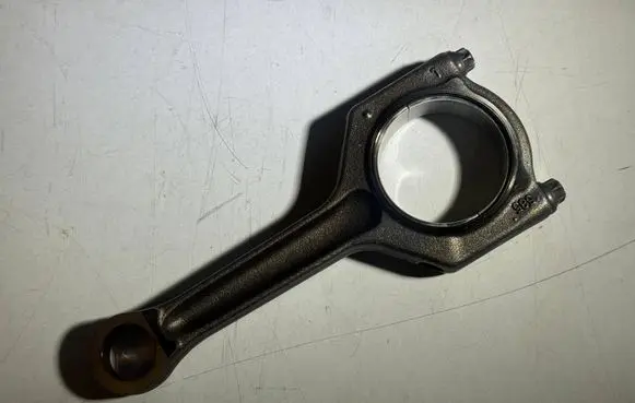BMW M4 F82 F83 Piston 7624615