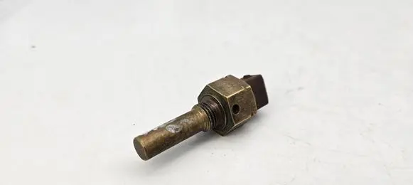 Coolant temperature sensor