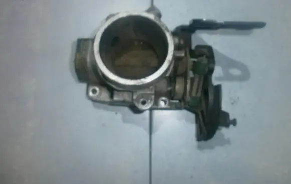 Ford Mondeo MK I Throttle valve 938fsb