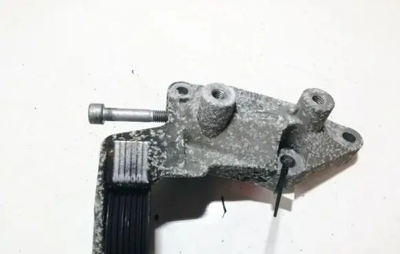 Jaguar X-Type Engine mounting bracket xs7e00039ba xs7e-00039-ba