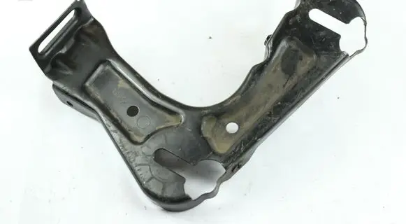 Skoda Octavia Mk2 (1Z) Headlight/headlamp mounting bracket