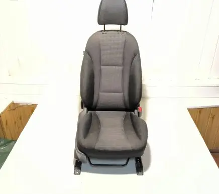 Hyundai i30 Front passenger seat 88196A6500