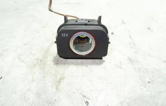 Audi A4 S4 B8 8K Cigarette lighter 8K0919565