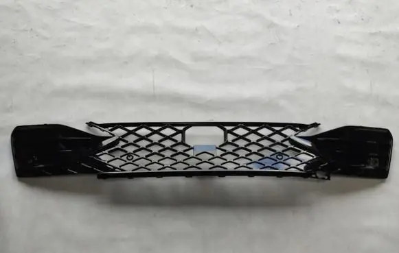 Volkswagen Golf VIII Front bumper lower grill 5H0853677AQ