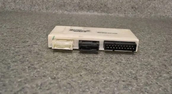 BMW 5 E39 Comfort/convenience module 61356913523 6010728014