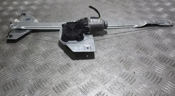 Citroen Berlingo Front door window regulator with motor 402104B