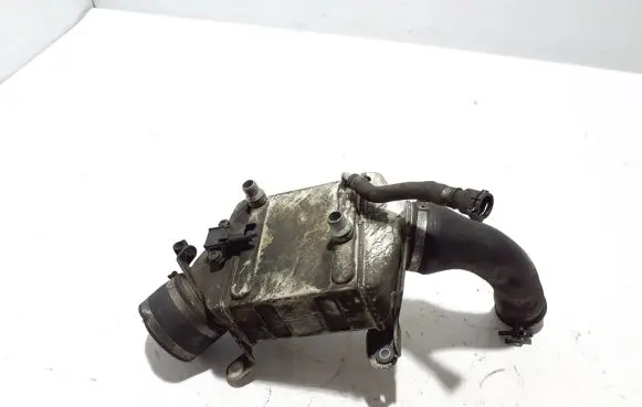 BMW 6 F12 F13 Intercooler radiator 7575404