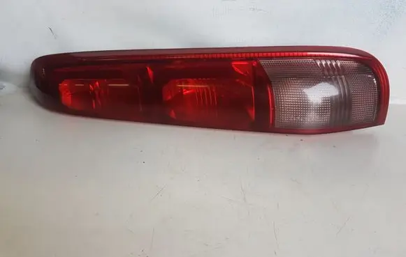 Nissan X-Trail T30 Rear/tail lights
