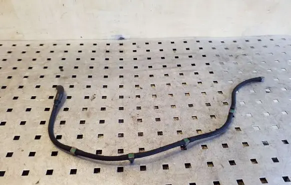 Volvo XC90 Fuel return line/hose 30750916